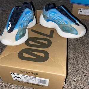 Yeezy sneakers for kids